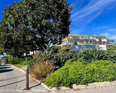 Apartamento Agreable Avec Parking Privé