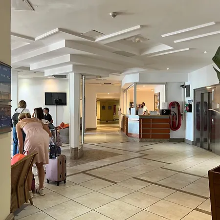 Agreable Avec Parking Privé Apartamento Saint-Laurent-du-Var